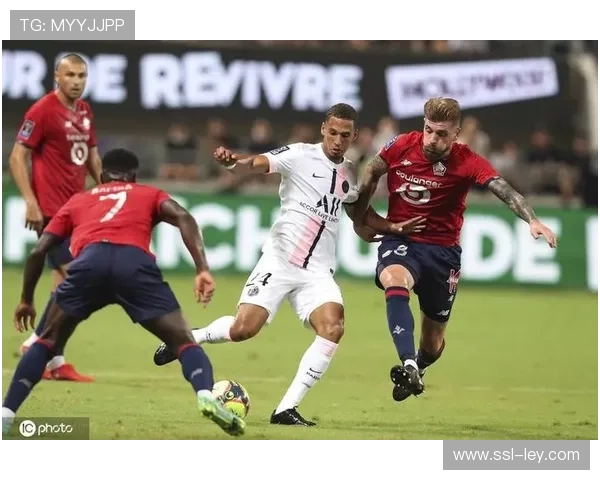 巴黎FC0-3图卢兹，客队三记远射摧毁主队防线